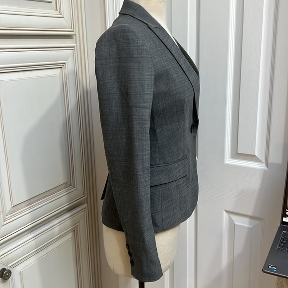 Theory Gabe B One Button Blazer - Picture 11 of 17